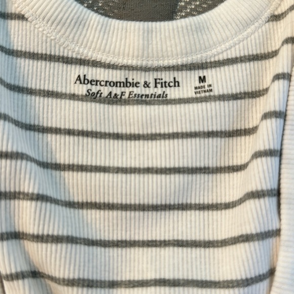 Abercrombie striped tank - Picture 2 of 2